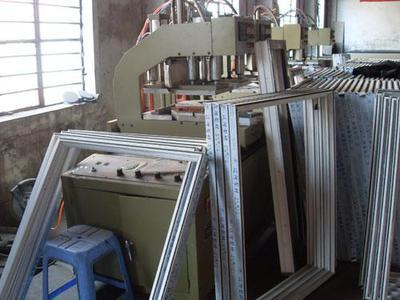 塑料門窗市場概覽 從供貨商到加工設備的全產業鏈解析